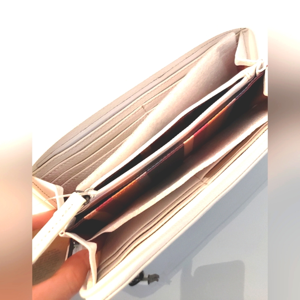 Leather Wallet - Picture 5 of 9